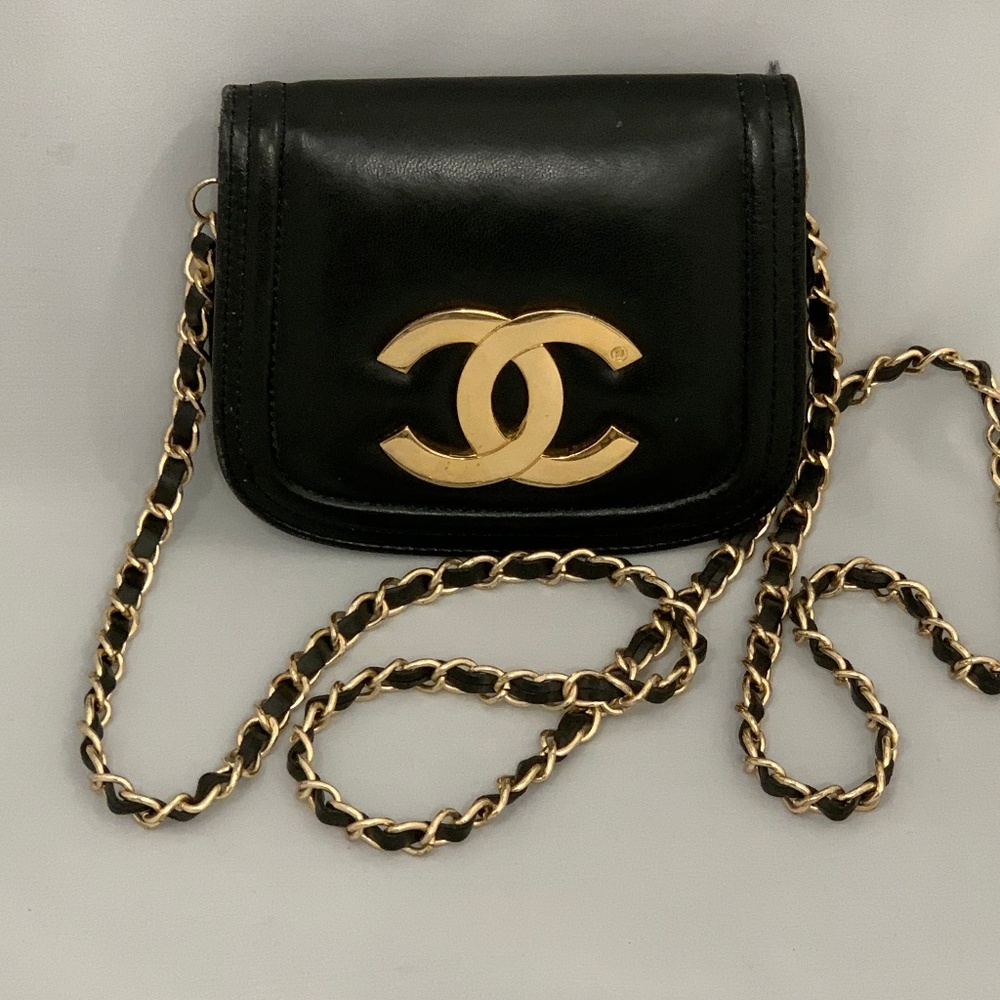 Designer-inspired Double C Logo Handbag